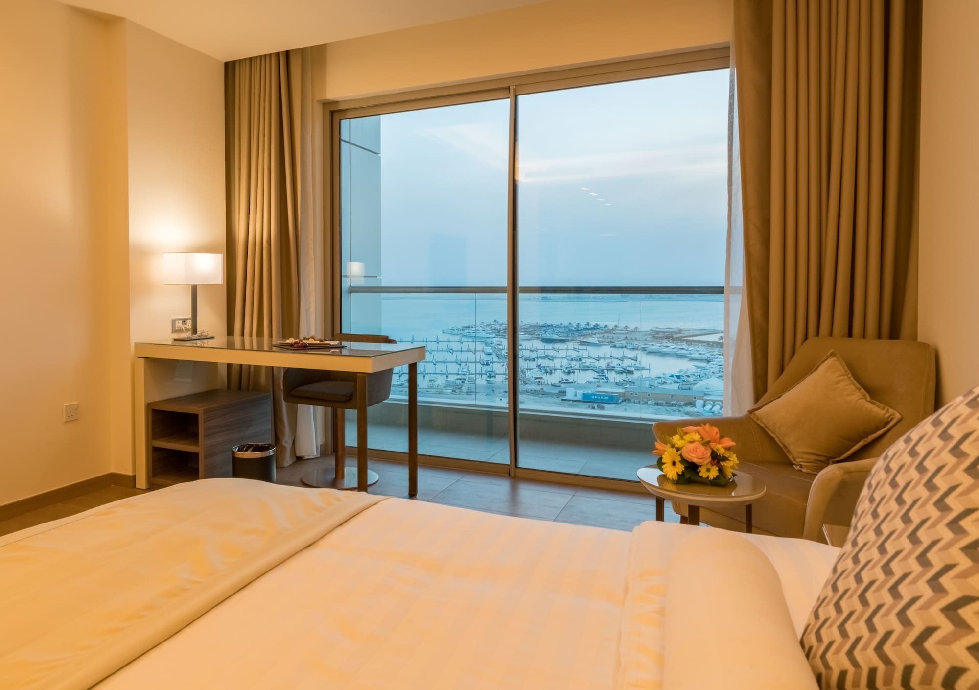 Solymar & Hotel Manama